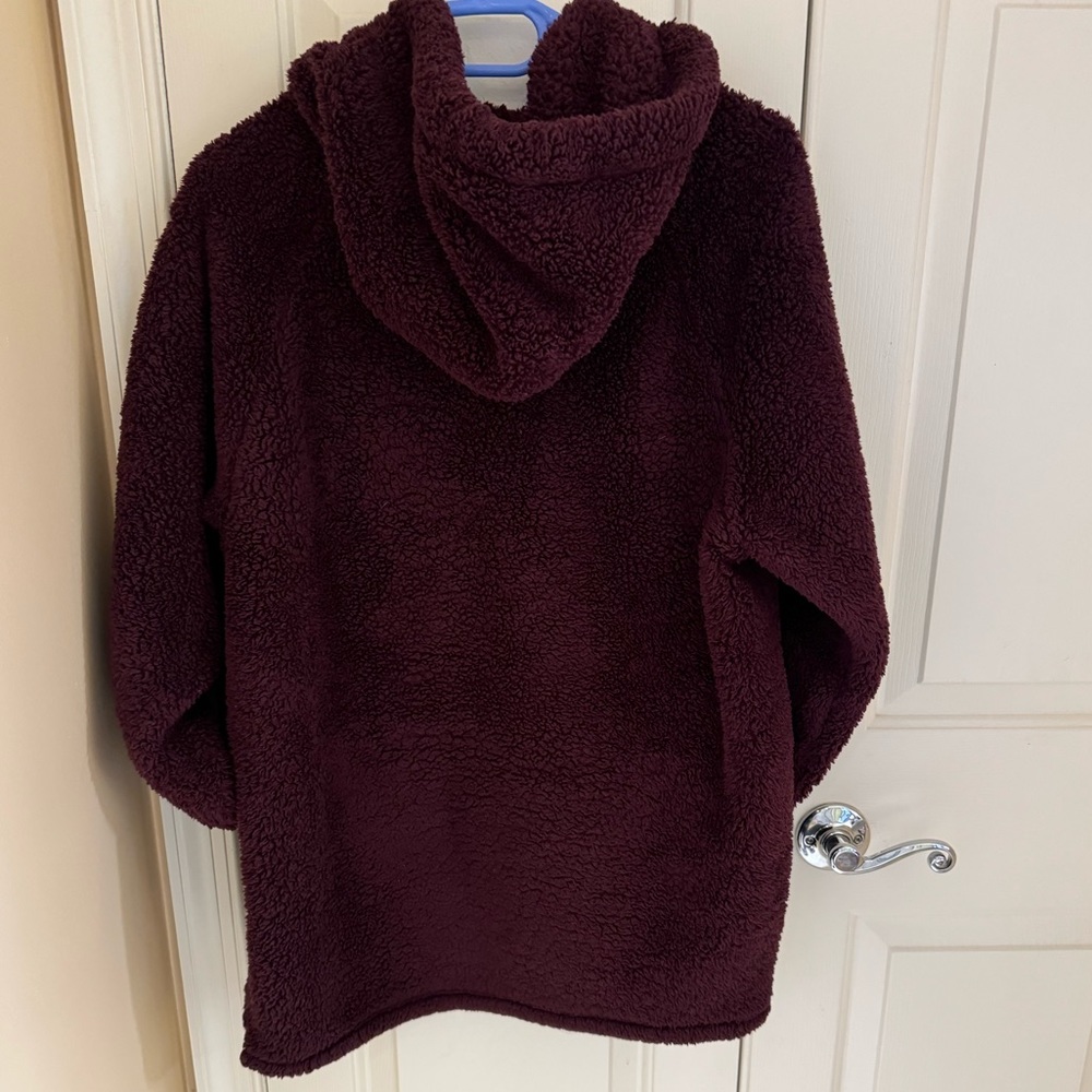 VS Pink hoodie pullover with zipper in eggplant - Picture 2 of 4